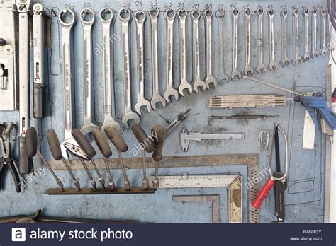 Various Wrenches Stock Photos And Various Wrenches Stock Images Alamy