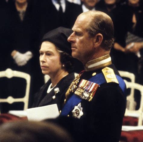 See Lord Louis Mountbatten's Real Life Funeral Photos As ...