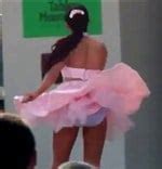 Ariana Grande Upskirt Panties Pics