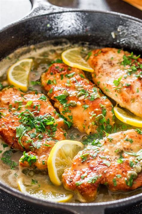 Chicken is a dish that just never goes out of style. 20 Italian Chicken Recipes - Quick and Easy Chicken Dishes