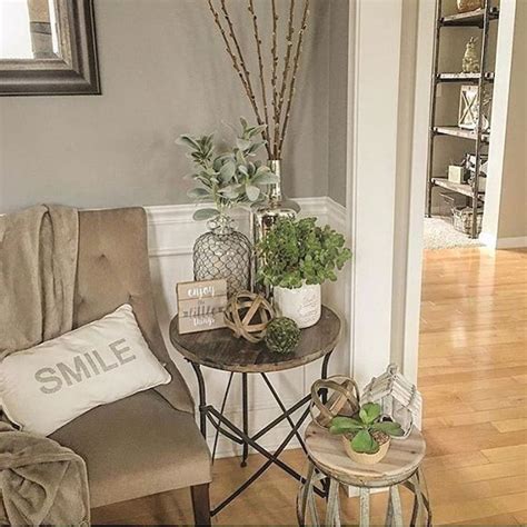 Dining Room Side Table Decor
