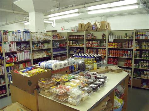 Green bay (two locations, with one more under construction)4. Photos - Fort Atkinson Food Pantry