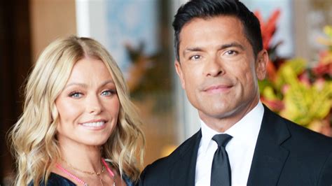 Kelly Ripa Says She Once Passed Out While Having Sex With Husband Woke