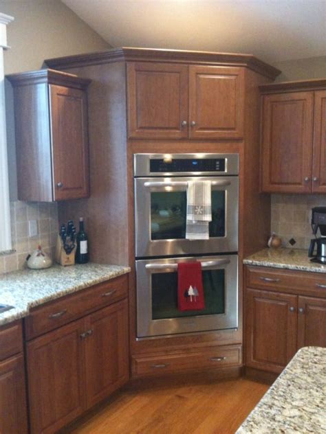 Base cabinet widths vary and depend on the manufacturer of the kitchen cabinets. Dynasty by Omega kitchen cabinets from Ragonese Kitchen ...