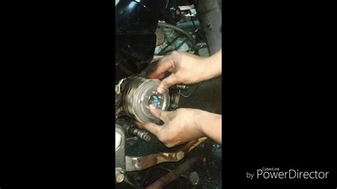 Kerja leceh tetapi bila enjin dah kat luar boleh modal lebih untuk part tetapi jimat pada upah. Tukar plate clutch modenas kriss110 part 2 motor lemau nak ...