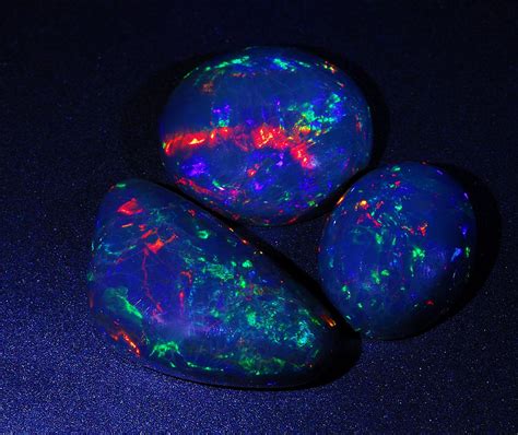 Black Opals From The Stayish Mine In Ethiopia The Blue Body Color Is