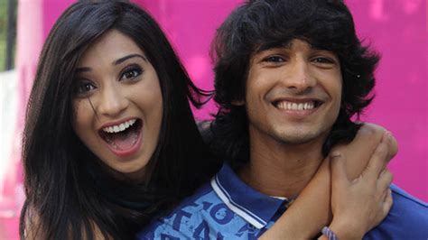 Dil Dosti Dance Swayam And Sharons Romantic Moments Iwmbuzz