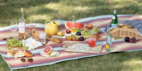The 4 Best Picnic Blankets Of 2024 Reviews By Wirecutter