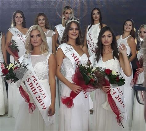 Izabrana Miss BiH 2019 U London Na Izbor Ljepote Putuje Ivana Ladan Iz