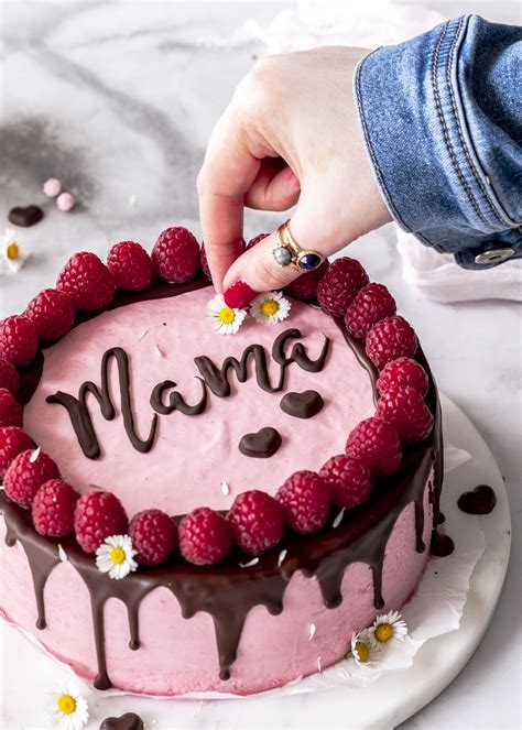Gerne verbringen die männer den tag mit grillen oder geselligen unternehmungen bzw. Himbeermousse Torte zum Muttertag | Emma's Lieblingsstücke