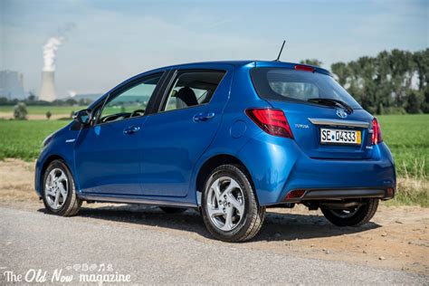 Nuova Toyota Yaris Hybrid Foto E Prova Su Strada