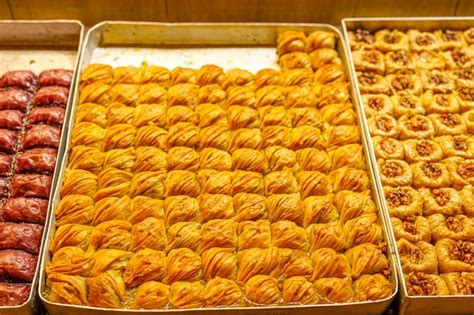 Premium Photo Traditional Turkish Dessert Baklawa In Different