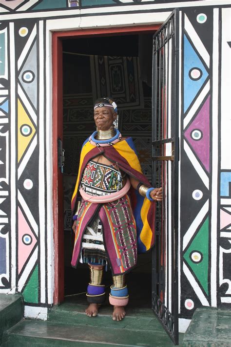 Ndebele Art Internationally Acclaimed Ndebele Artist Esth Flickr