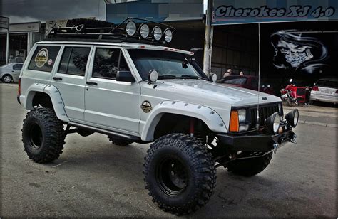 Custom Jeep Cherokee Xj Lifted