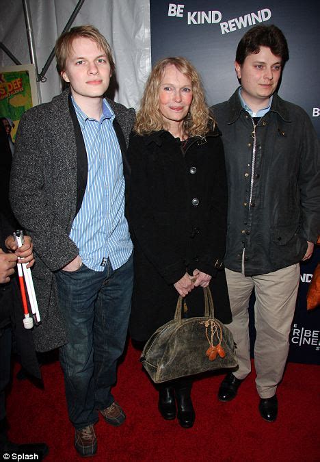 Mia Farrow And Woody Allens Prodigy Son Ronan Wins A Rhodes
