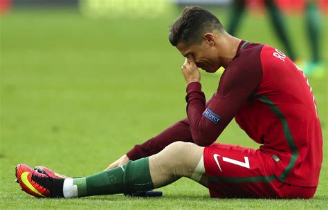 Cristiano Ronaldo Suffers Heartbreaking Injury In Euro 2016 Final