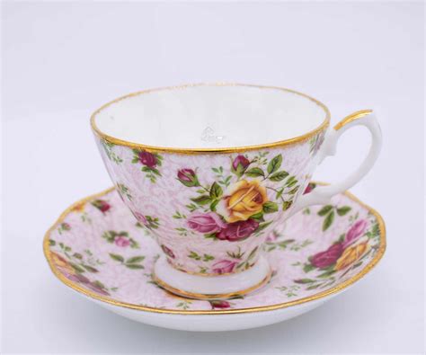 S Royal Albert Old Country Roses Soft Pink Lace Cup And Saucer Set Bone China Free Next Day
