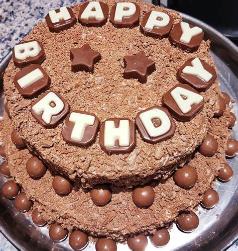 Yummy Delicious Chocolate Birthday Cake No Bake Cake Birthday Cake