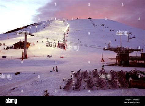 Alpe Dhuez Hi Res Stock Photography And Images Alamy