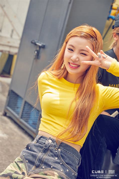 Последние твиты от soojin (@sujin_idle). Visuals on point - WARNING Too hot to handle | allkpop ...