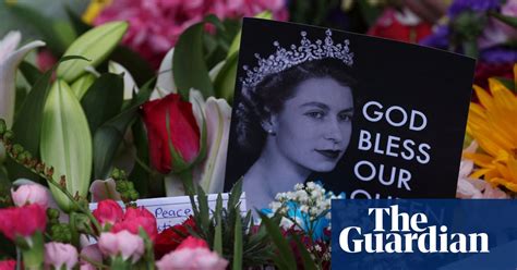 Queen Elizabeth Died Of ‘old Age Death Certificate Says Queen