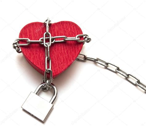 Red Heart Locked With Chain On White — Stock Photo © Inxti74 4699214