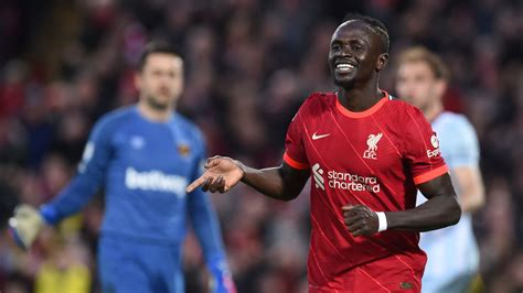 Sadio Mane Desperate To Join Bayern Munich From Liverpool In The Summer