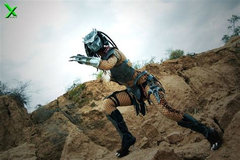 this sexy predator cosplay will hunt you down