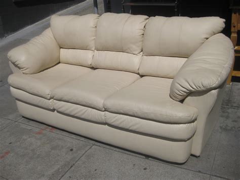 Uhuru Furniture And Collectibles Sold White Leather Sofa 100