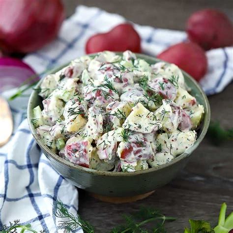 Dill Potato Salad With Mustard Buttermilk Dressing Bowl Of Delicious Recipe Dill Potatoes