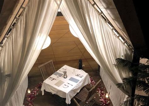 Where To Have A Romantic Dinner For Two Under The Stars Booky