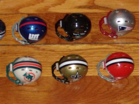Riddell Nfl Pocket Pro Mini Football Helmets Set