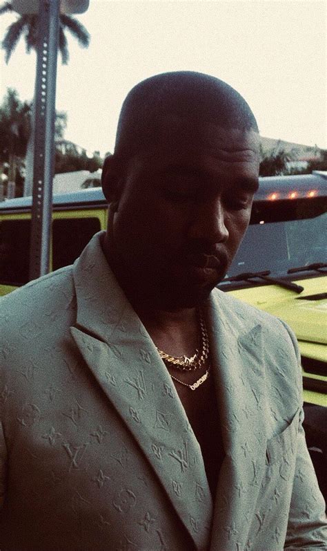 Close Up Of Kanye Wests Louis Vuitton By Virgil Abloh Suit Worn To 2