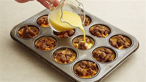 A Clever Way To Serve Up Breakfast Muffin Tin Tater Tot Breakfast Cups