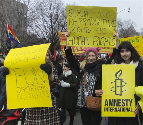 amnesty marched country wide in support of women s rights amnesty international canada