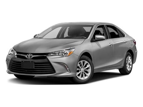 2017 Toyota Camry In Canada Canadian Prices Trims Specs Photos
