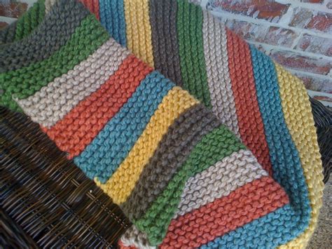 Chunky knit blanket pattern with huge needles and super bulky yarn. 1000+ images about Circles, Squares, Rectangles on ...