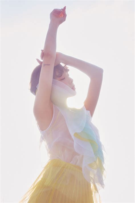 [teaser Photo] Taeyeon Make Me Love You My Voice Deluxe Edition Taeyeon Snsd Photo