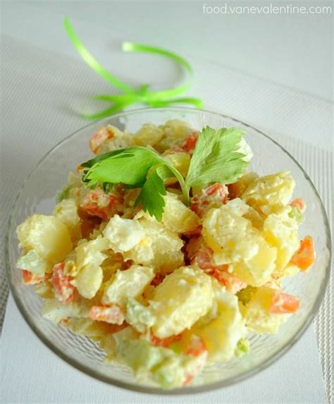 «ree's barbecue chicken salad is every bit as tasty as it sounds! Panama style Potato Salad | carrots, eggs, celery ...