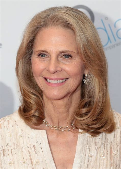 ‘the Bionic Woman Star Lindsay Wagner Looks Stunning At 70