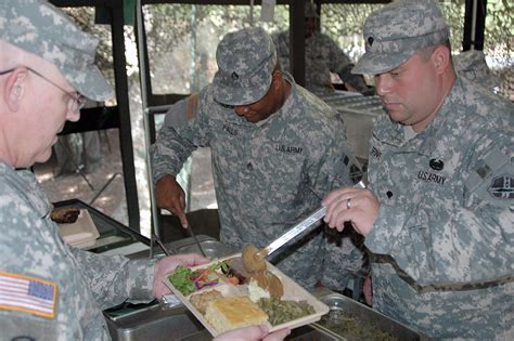 Virginia Guard unit cooks up food service win > National Guard > Guard News - The National Guard
