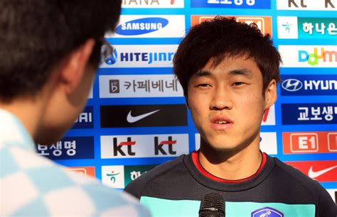 Share a gif and browse these related gif searches. 올림픽축구대표 서정진 "우승하러 왔습니다" | 연합뉴스