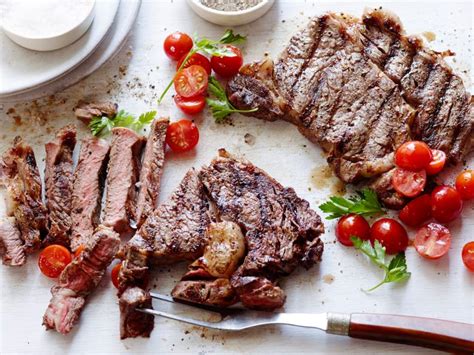 Tips For A Perfect Grilled Meat Food Network Grilling And Summer How Tos Recipes And Ideas