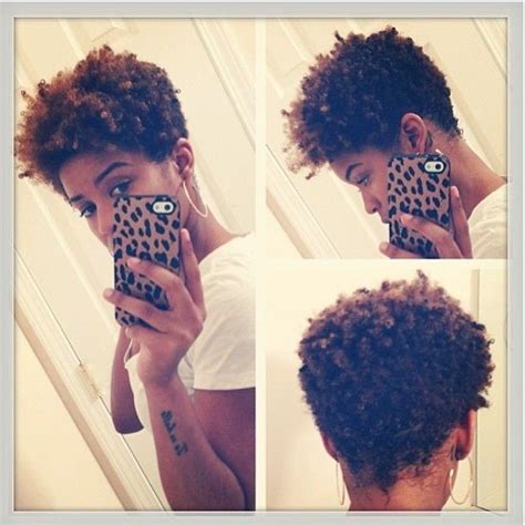 Short Naturally Curly Hairstyle For African American Women