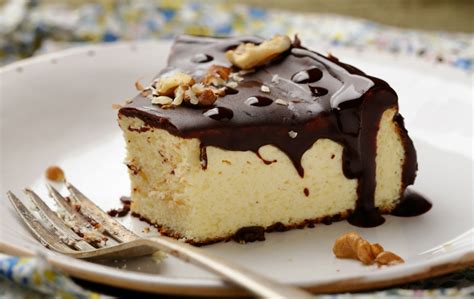 Partir cada barrita de chocolate en 4 trozos. Cheesecake de nuez con chocolate, receta fácil | Cocina ...