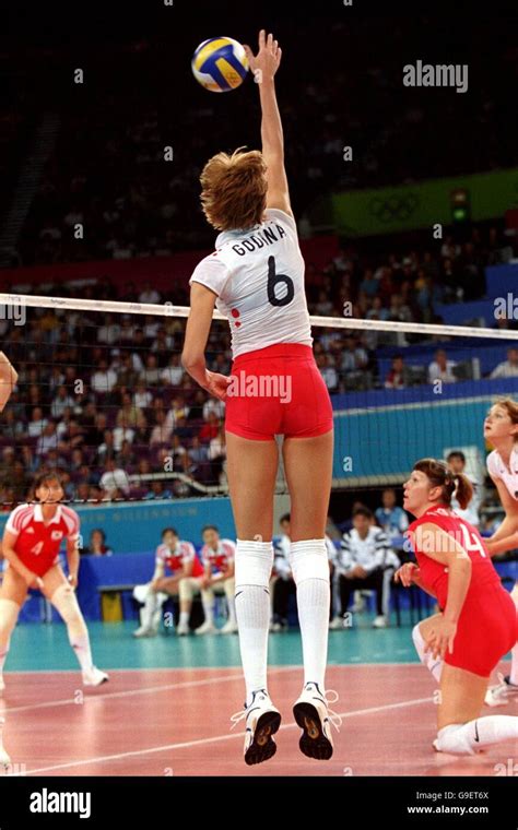 Sydney 2000 Olympics Womens Volleyball Russia V Korea Stock Photo