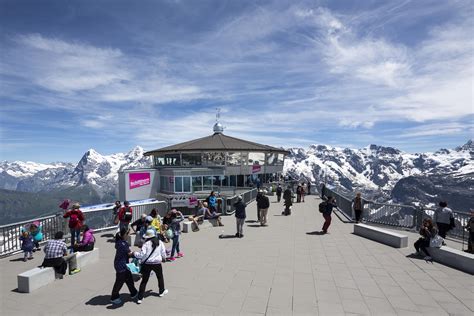 Piz Gloria 2970 M 9744 Ft Schilthorn Piz Gloria Mürren