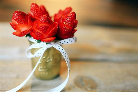 Strawberry Rose How To Cut Strawberry Roses