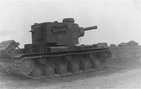 Panzerkampfwagen Kv Ii 754r Soviet Tank German Tanks Wwii Photos