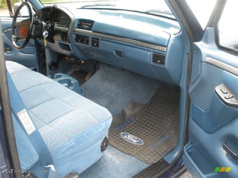 1995 Ford F150 Extended Cab Interior